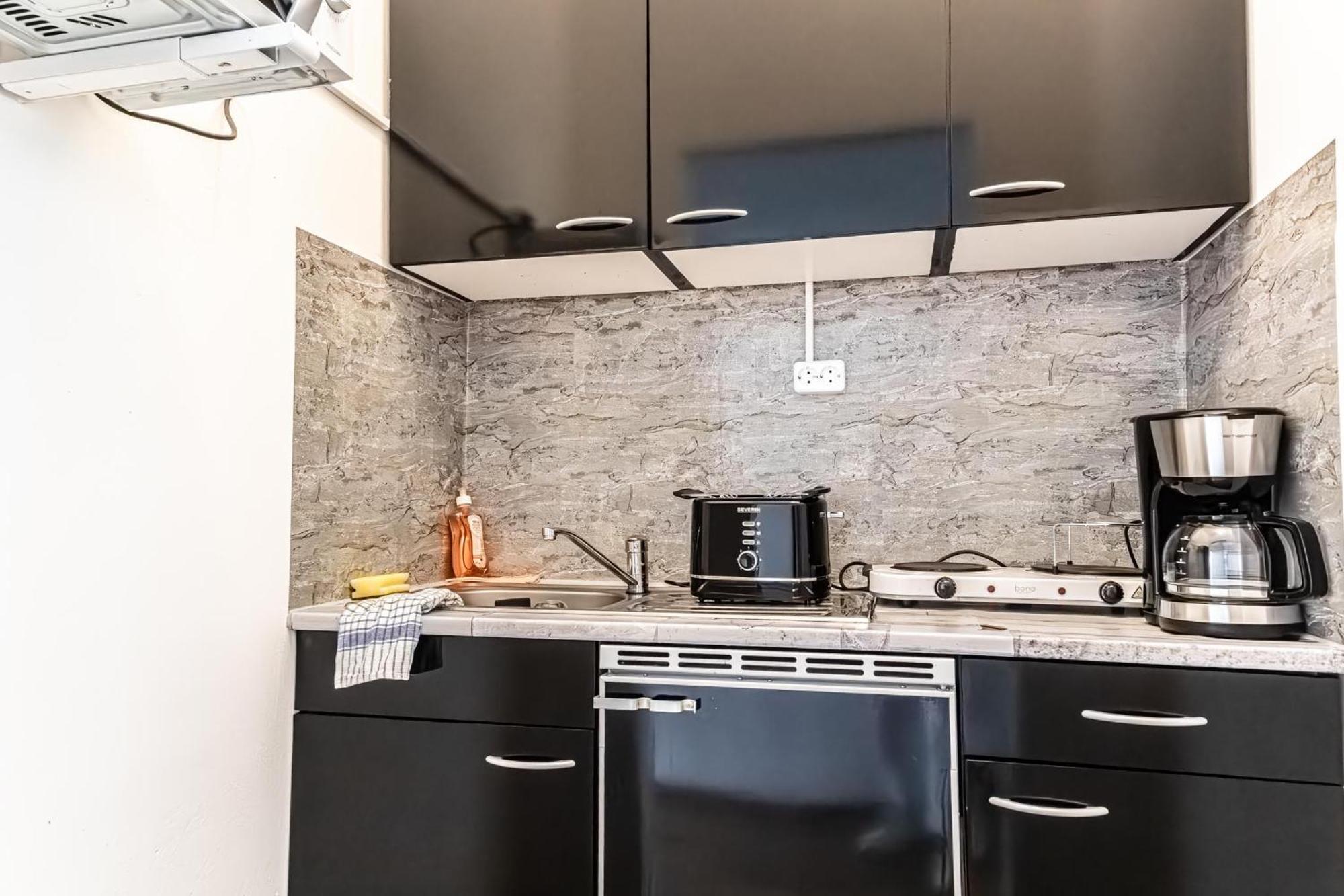 Stylish 1Br Apartment- Near Westbahnhof U3&U6 Wien Eksteriør billede